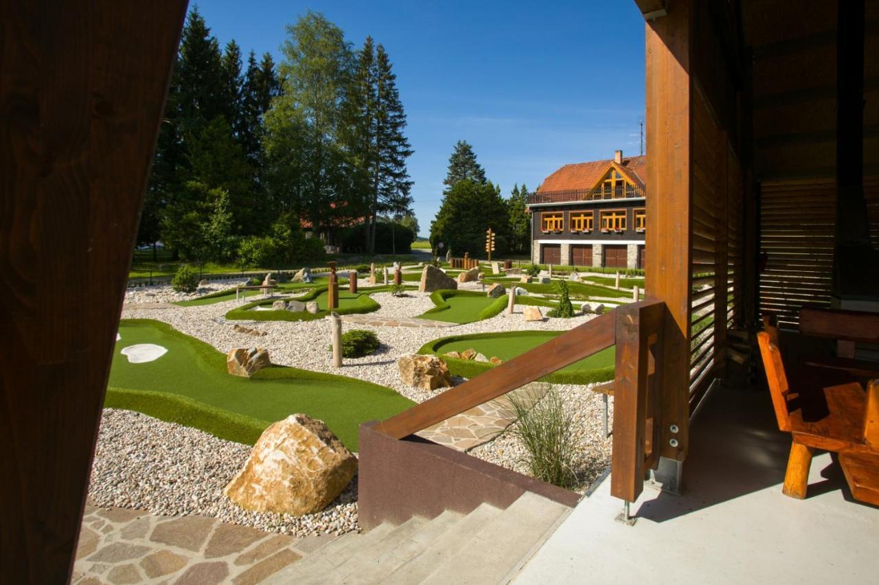 Resort Olsina Horní Planá エクステリア 写真